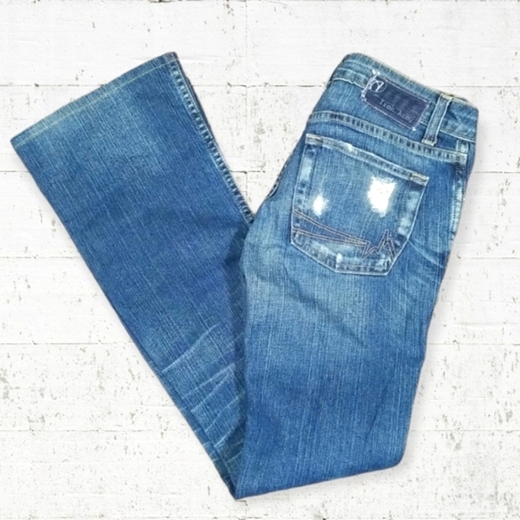 Iron Army Women's Jeans Size 26 Naturally Distressed Flaired Bottom Canadian - Picture 1 of 7